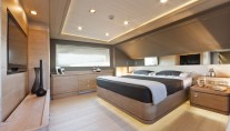 33m Crescendo Navetta Ziacanaia Yacht - Master Suite